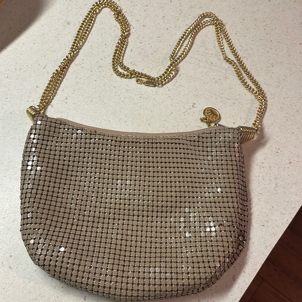 Vintage metal beaded La Regale shoulder/clutch bag